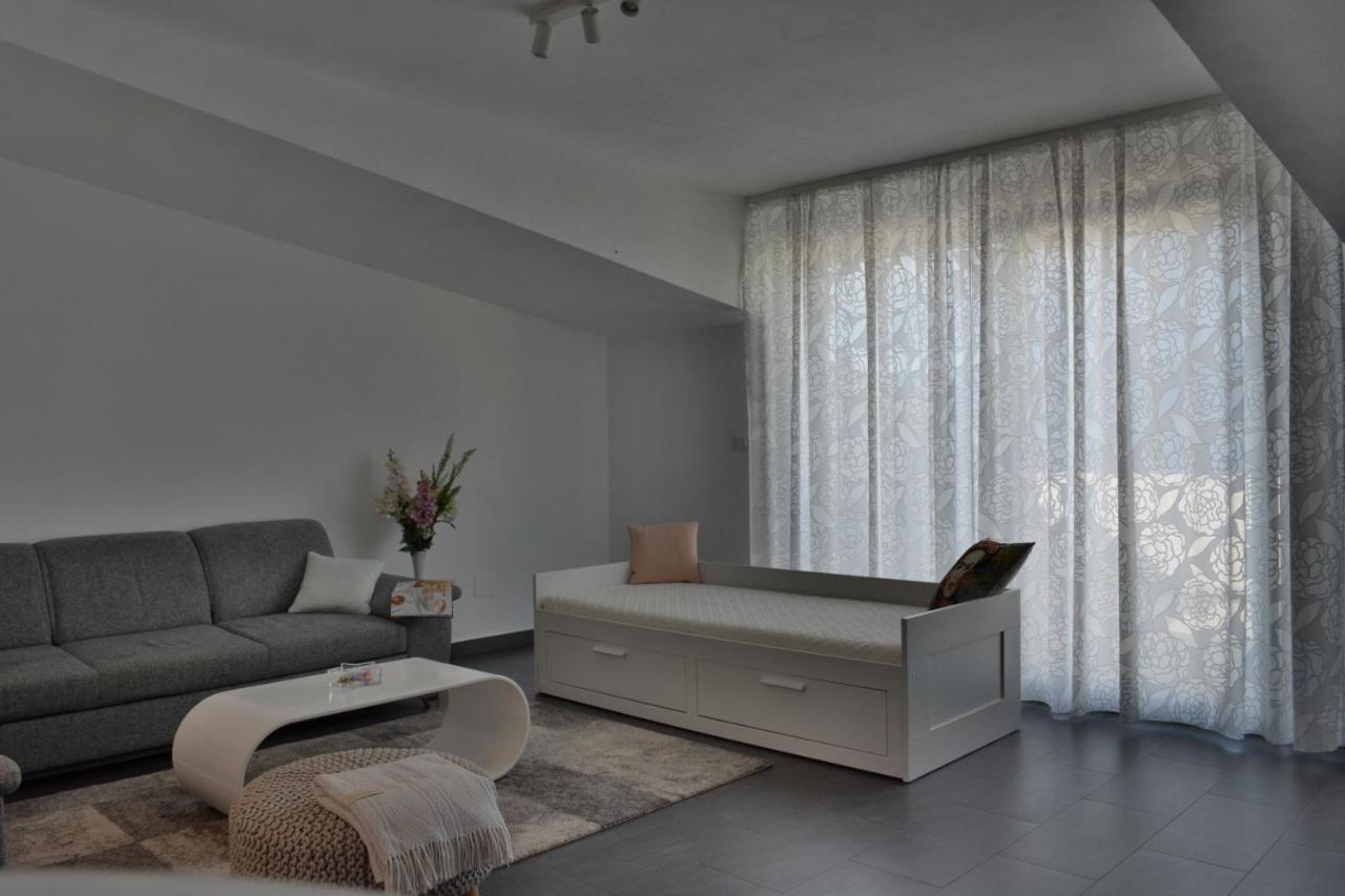 Heaven Apartment *
