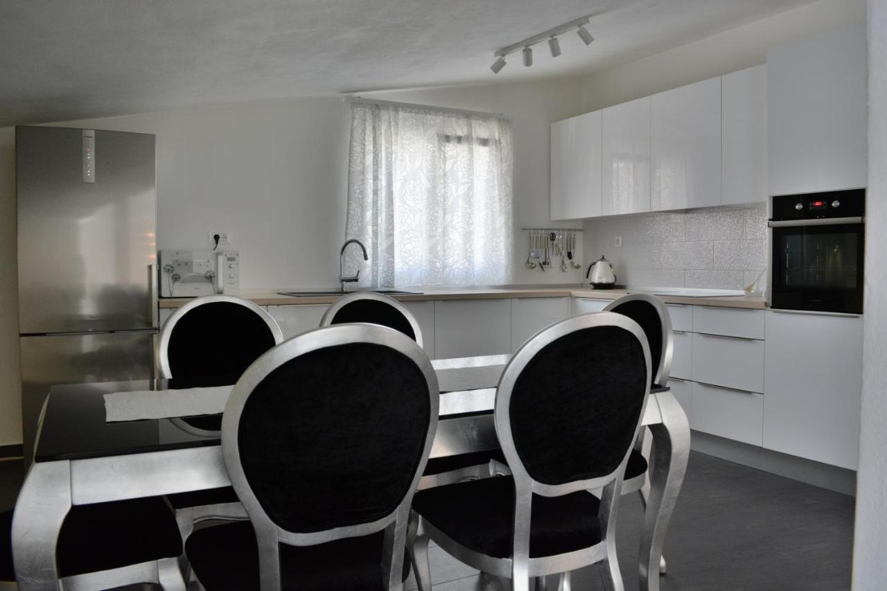 Heaven Apartment Slatine